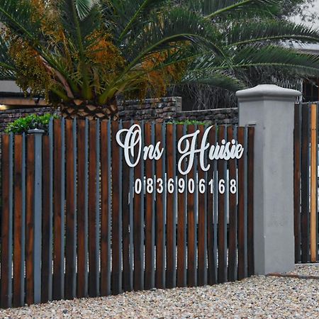 Ons Huisie - No Loadshedding Beaufort West Extérieur photo